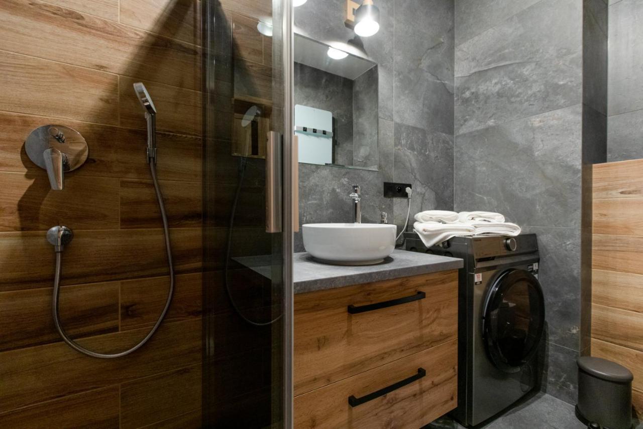 Water Wings By Major Domus Club Apartment