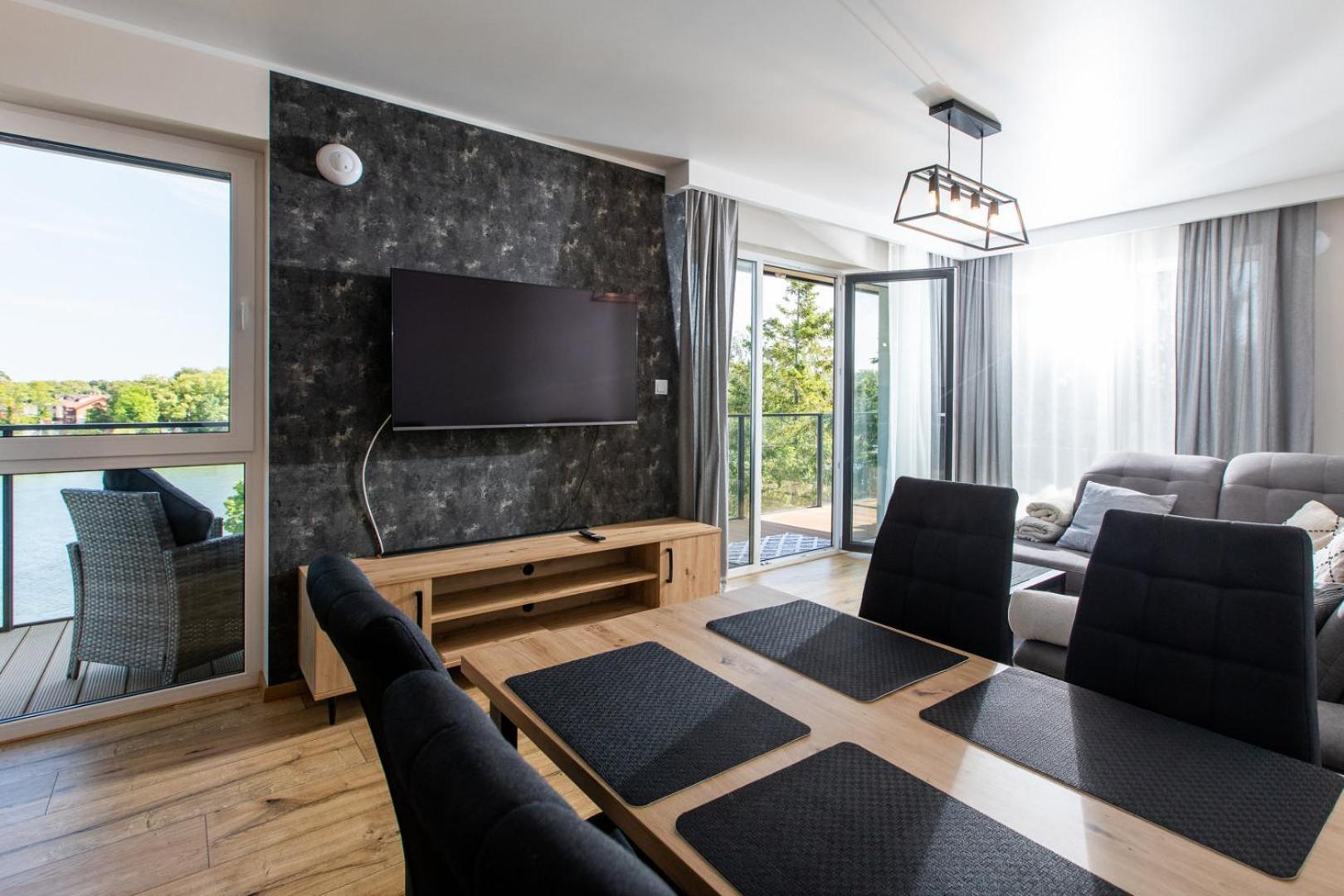 Water Wings By Major Domus Club Apartment